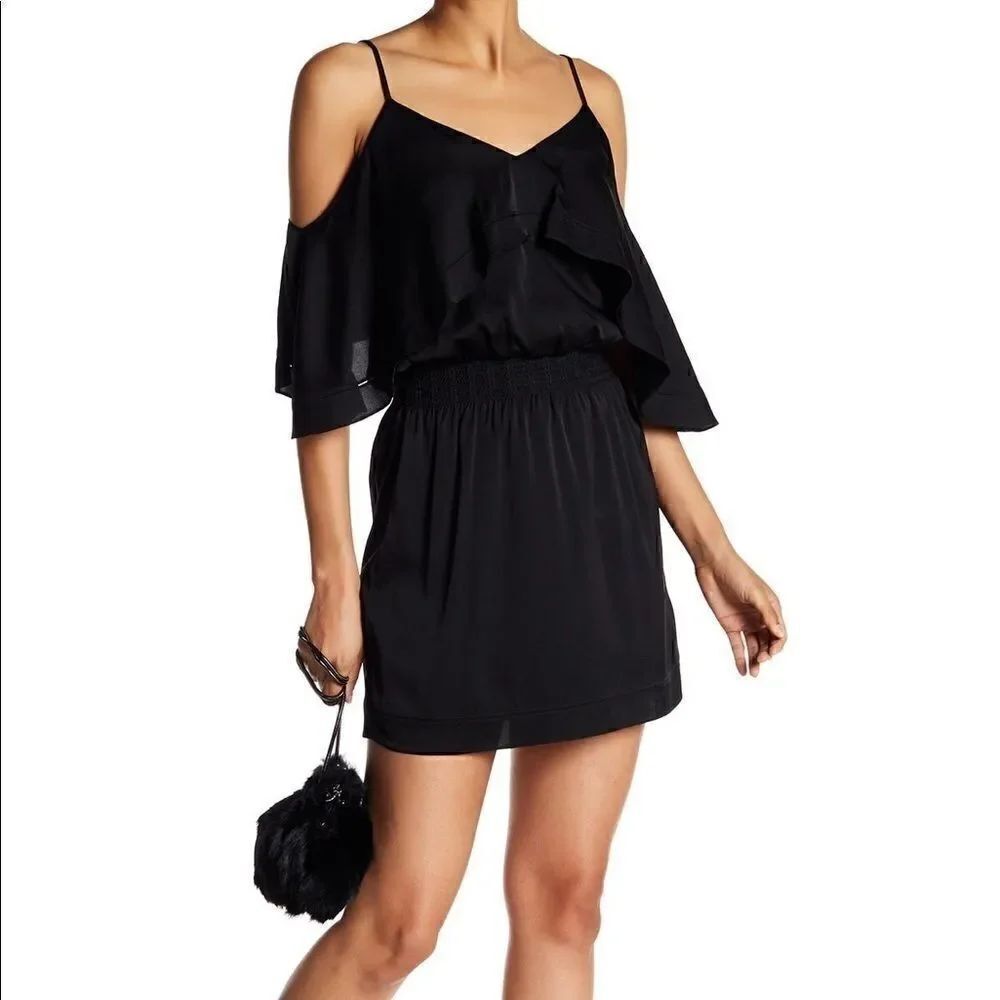 NWOT Trina Turk colusa cold shoulder silk dress